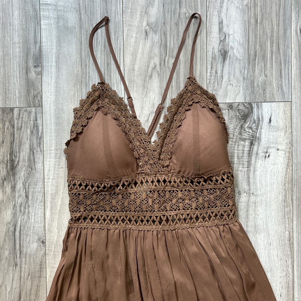 CIDER Brown Lace Maxi Dress